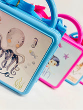 Load image into Gallery viewer, Personalised Lunchbox with water bottle
